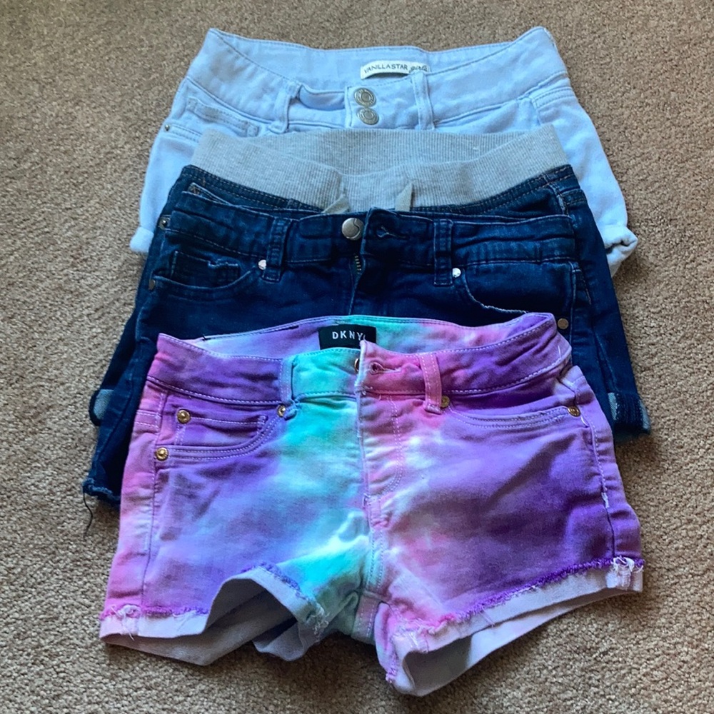 Bundle 4 pair of girl shorts size 10